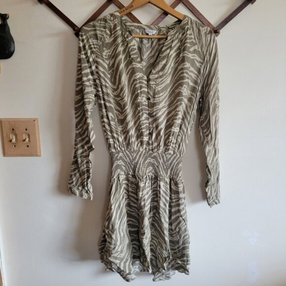 Rails Mini Dress Lightweight Long Sleeve Gray Olive Green Animal Print XS - Picture 1 of 12